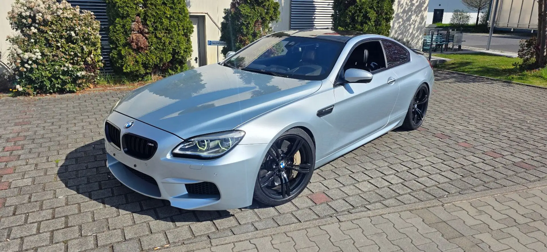 BMW M6 F13 Coupe LCI 700 PS INDIVIDUAL B&O VOLL DE Plateado - 1