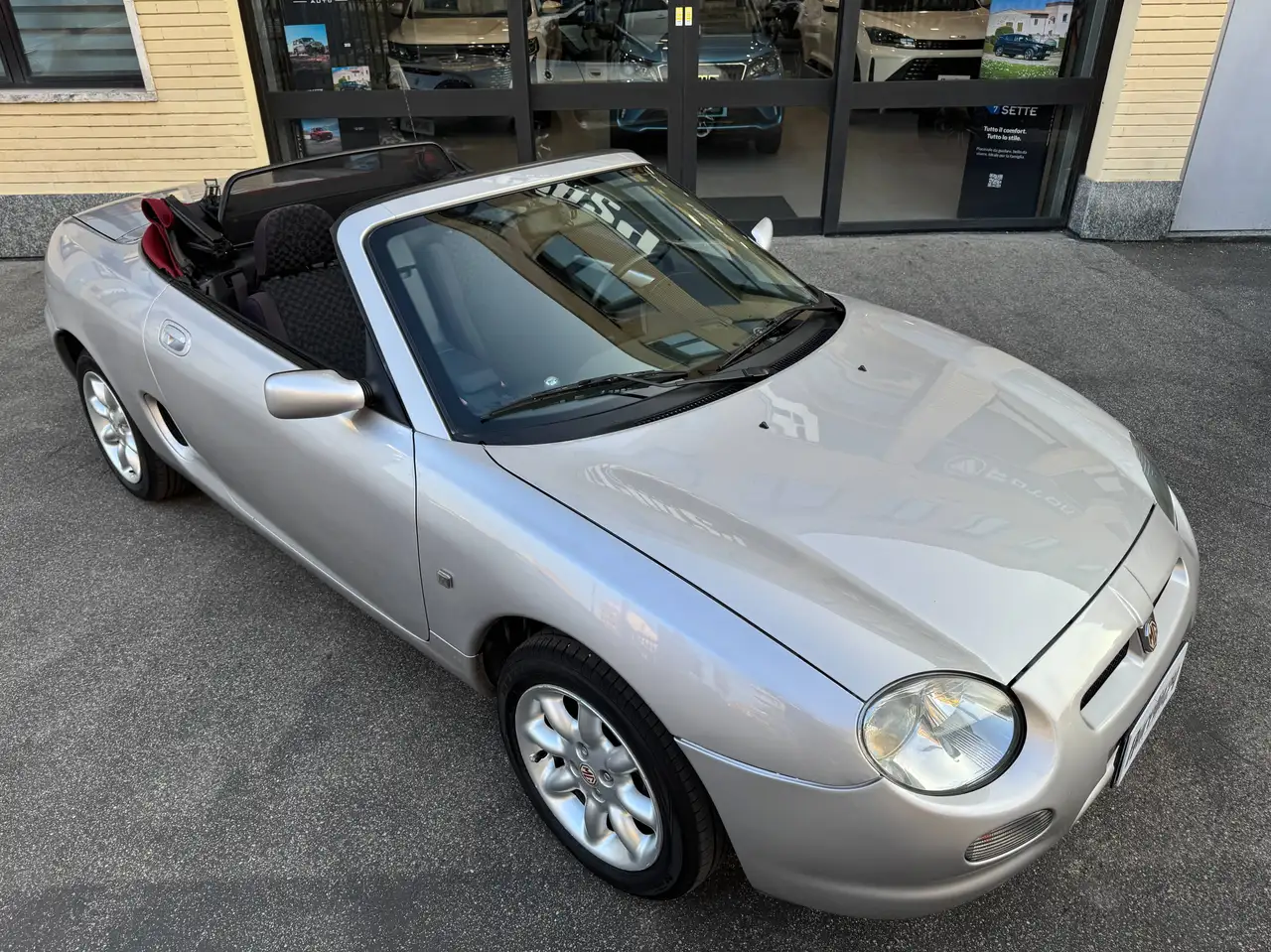 MG F 1.8i my00, foto 3