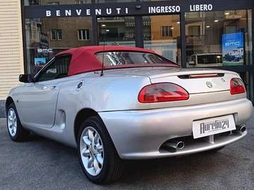 MG F 1.8i my00