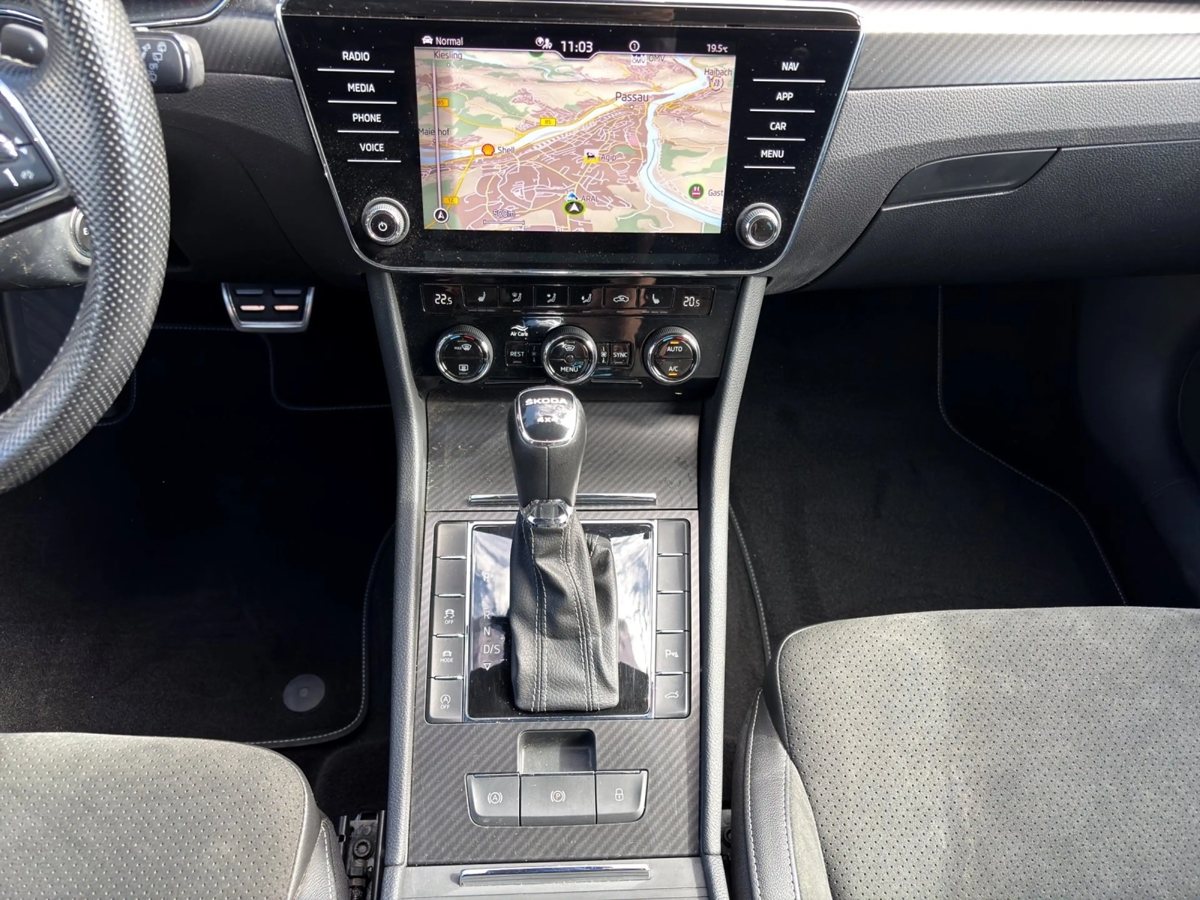 Skoda Superb COMBI 2.0 TSI DSG 4x4 SPORTLINE | LED | — photo 15