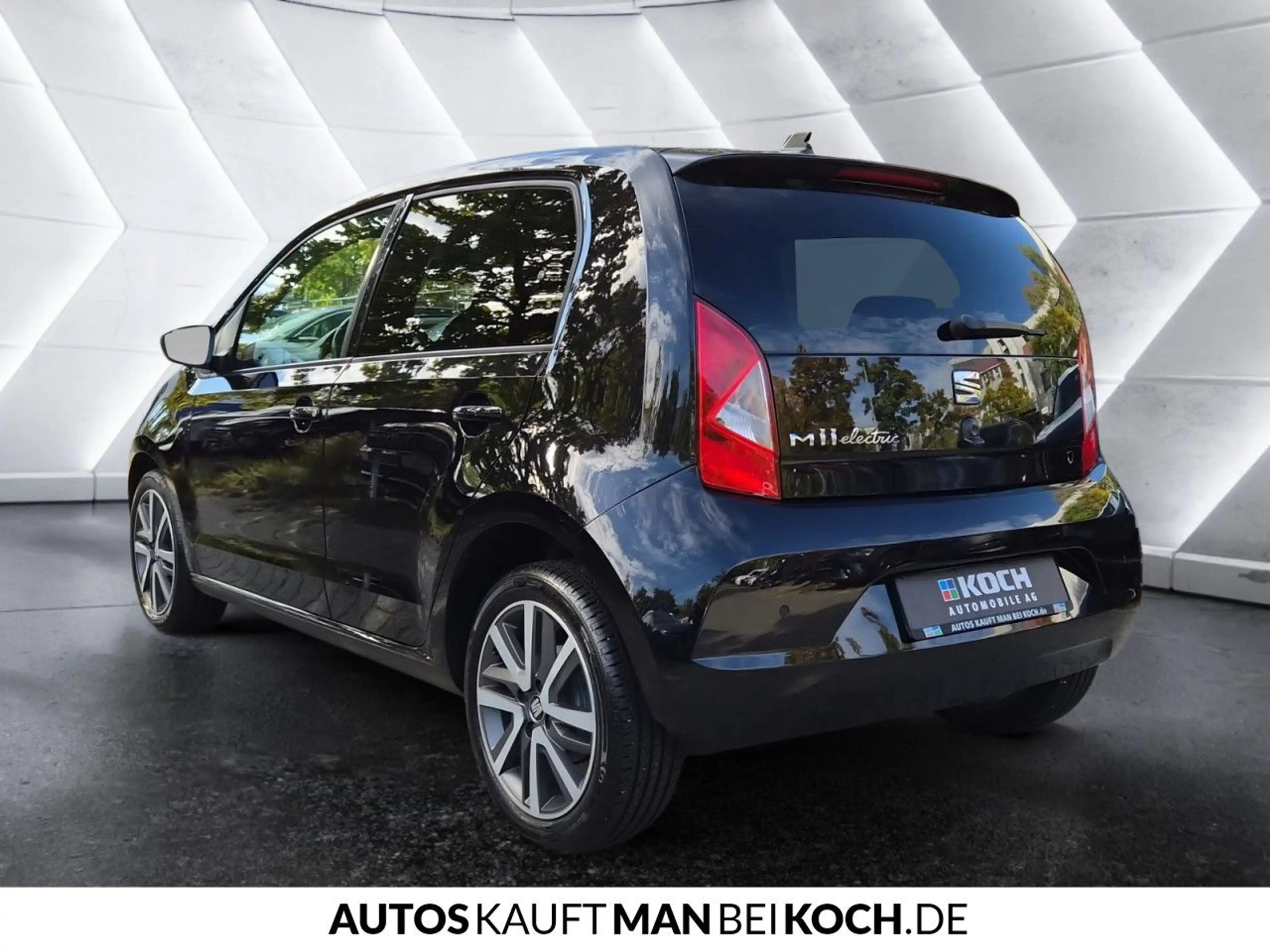 SEAT Mii Electric Plus GRA BEHEIZBARE FRONTS. PDC — photo 4