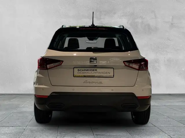 SEAT Arona view 4