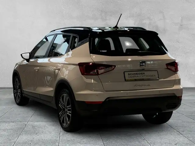 SEAT Arona view 3