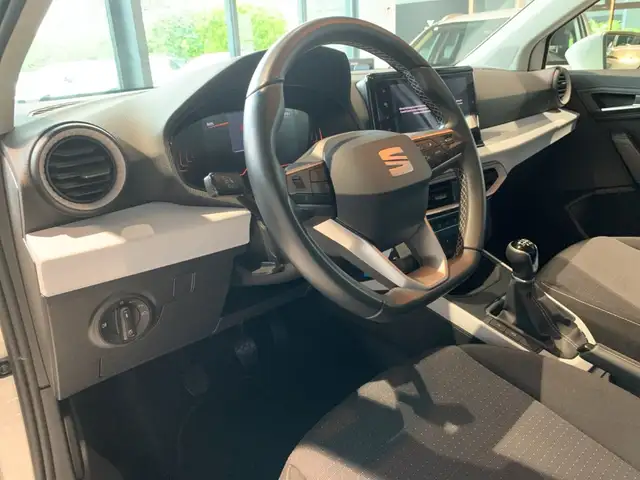 SEAT Arona view 10