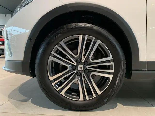 SEAT Arona view 13