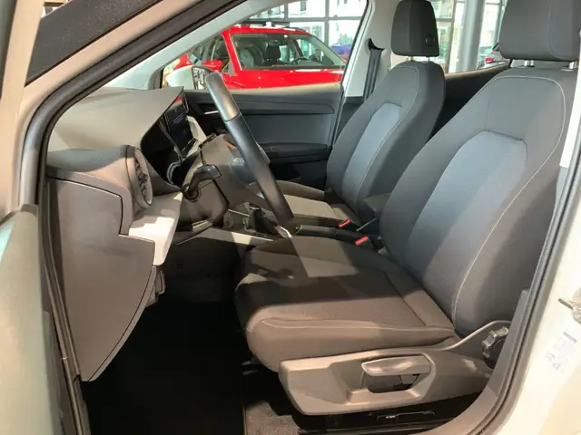 SEAT Arona view 9
