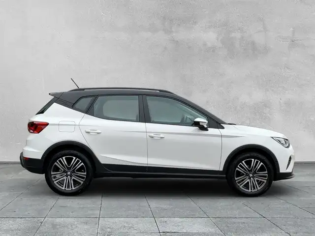 SEAT Arona view 6
