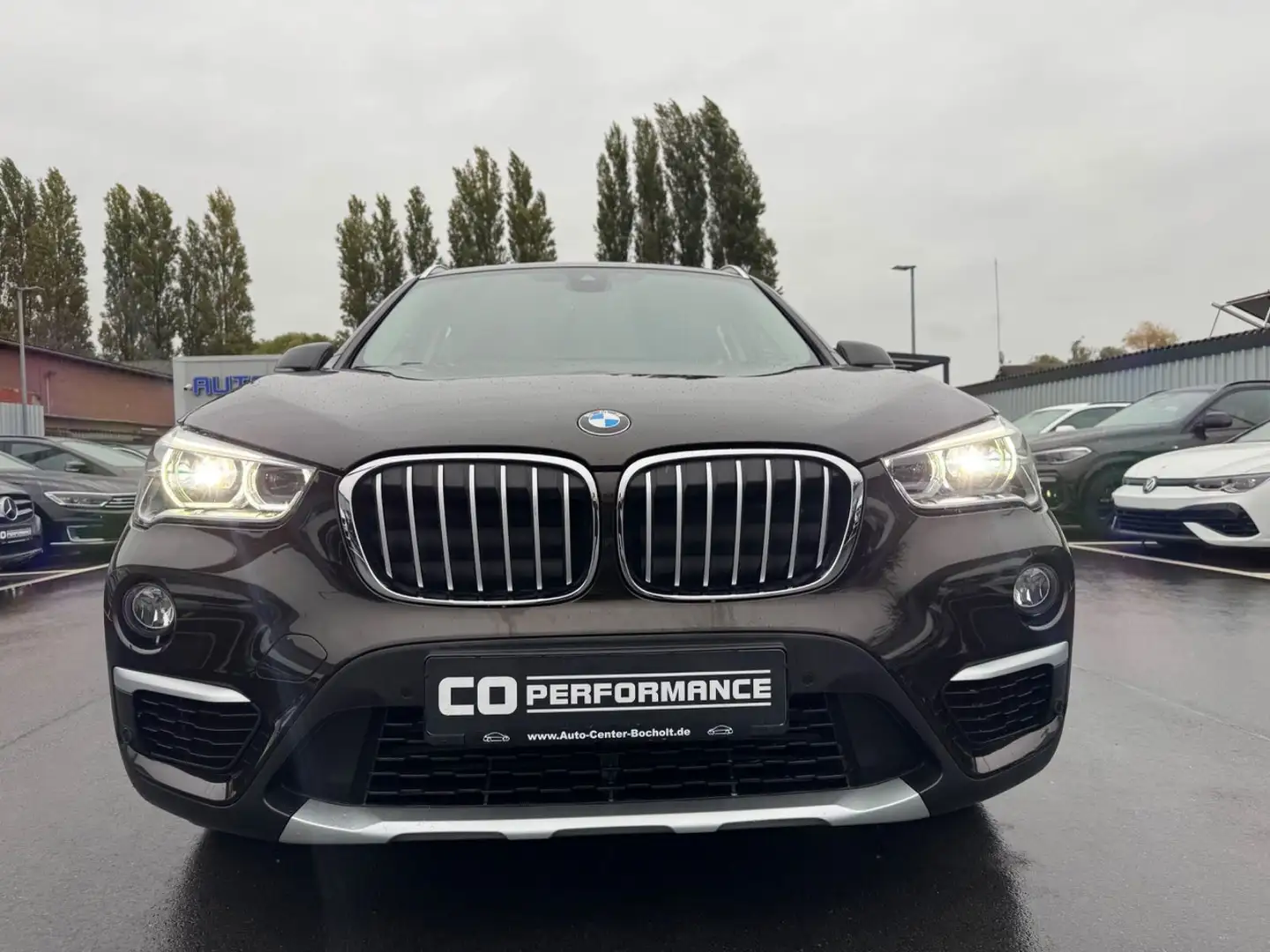 BMW X1 20 i *X LINE*X DRIVE*NAVI*PDC*LED*HERTEN Braun - 2