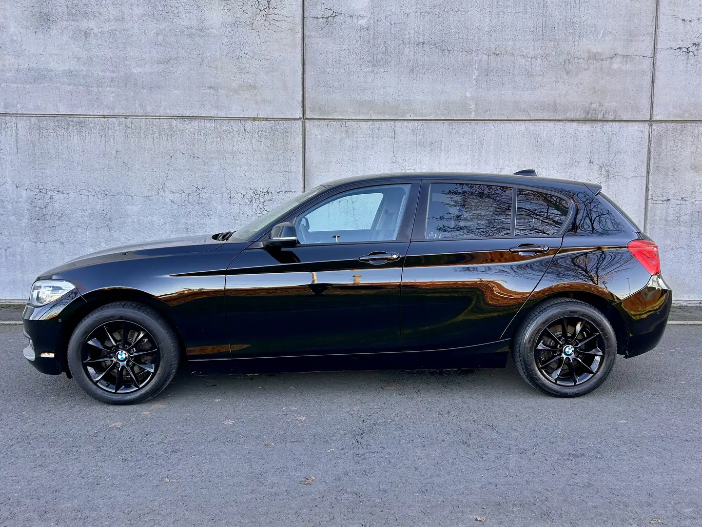 BMW 118 118i Advantage - 2