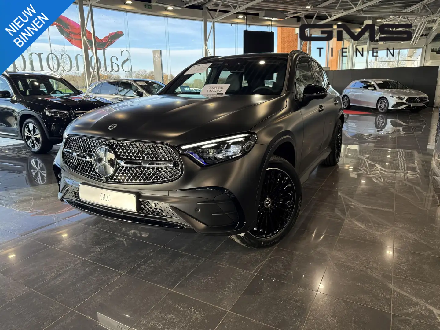 Mercedes-Benz GLC 300 e 4MATIC Star Edition Szürke - 1