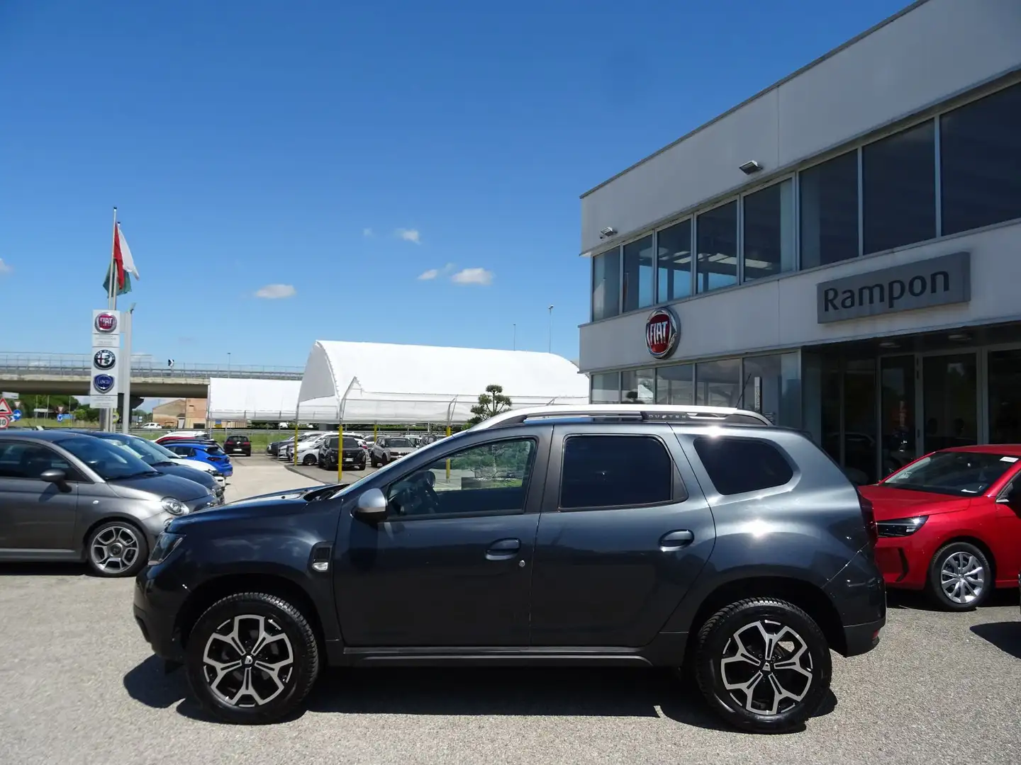 Dacia Duster 1.0 TCe 100 CV ECO-G 4x2 Prestige Grigio - 2