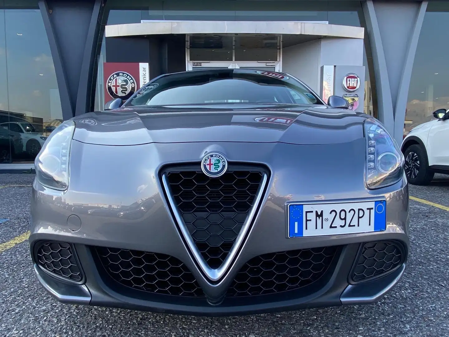 Alfa Romeo Giulietta Giulietta 1.4 t. 120cv Grey - 2