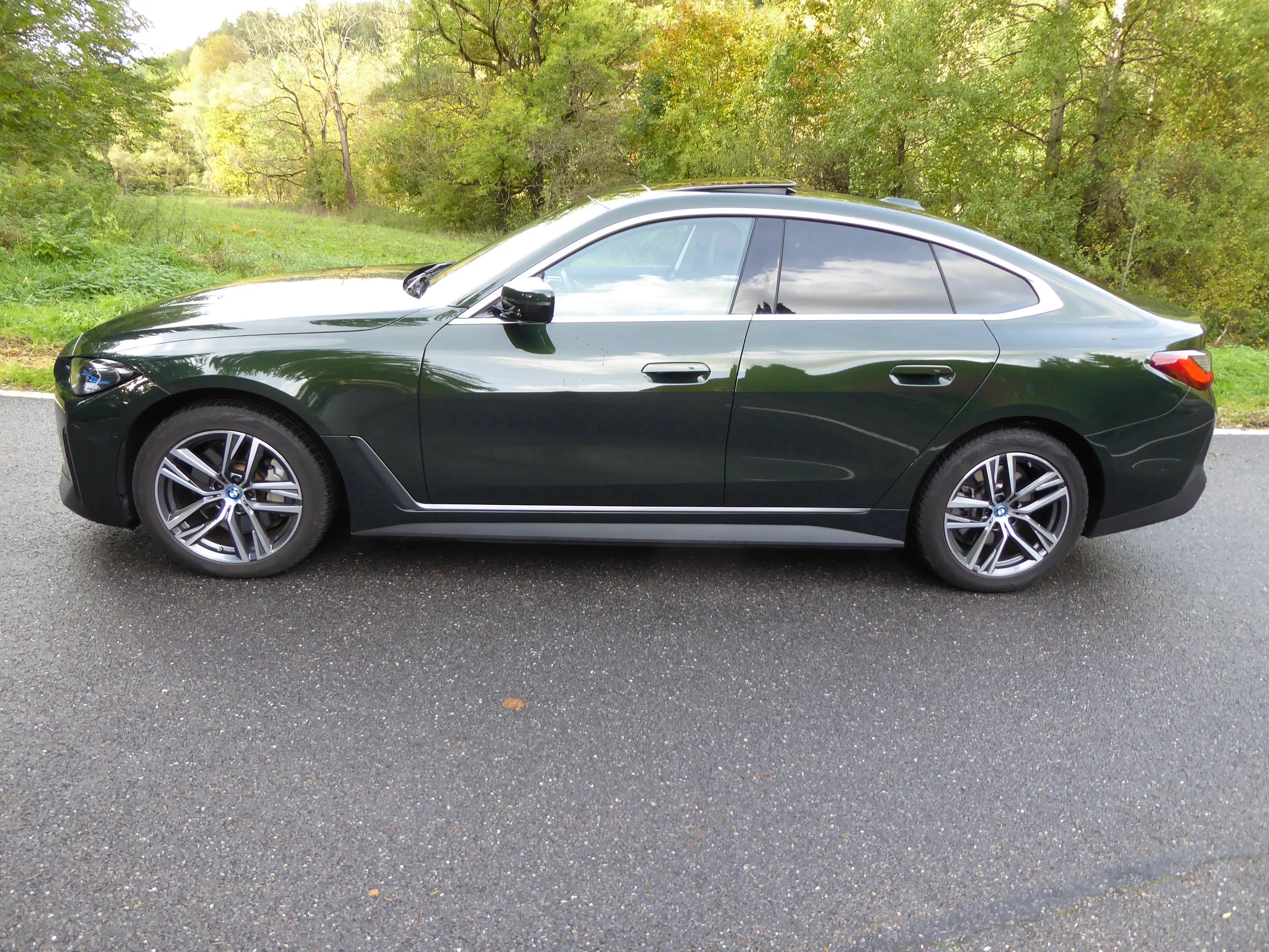 BMW i4 40 eDrive,Laser,Schiebedach,Memory — photo 4