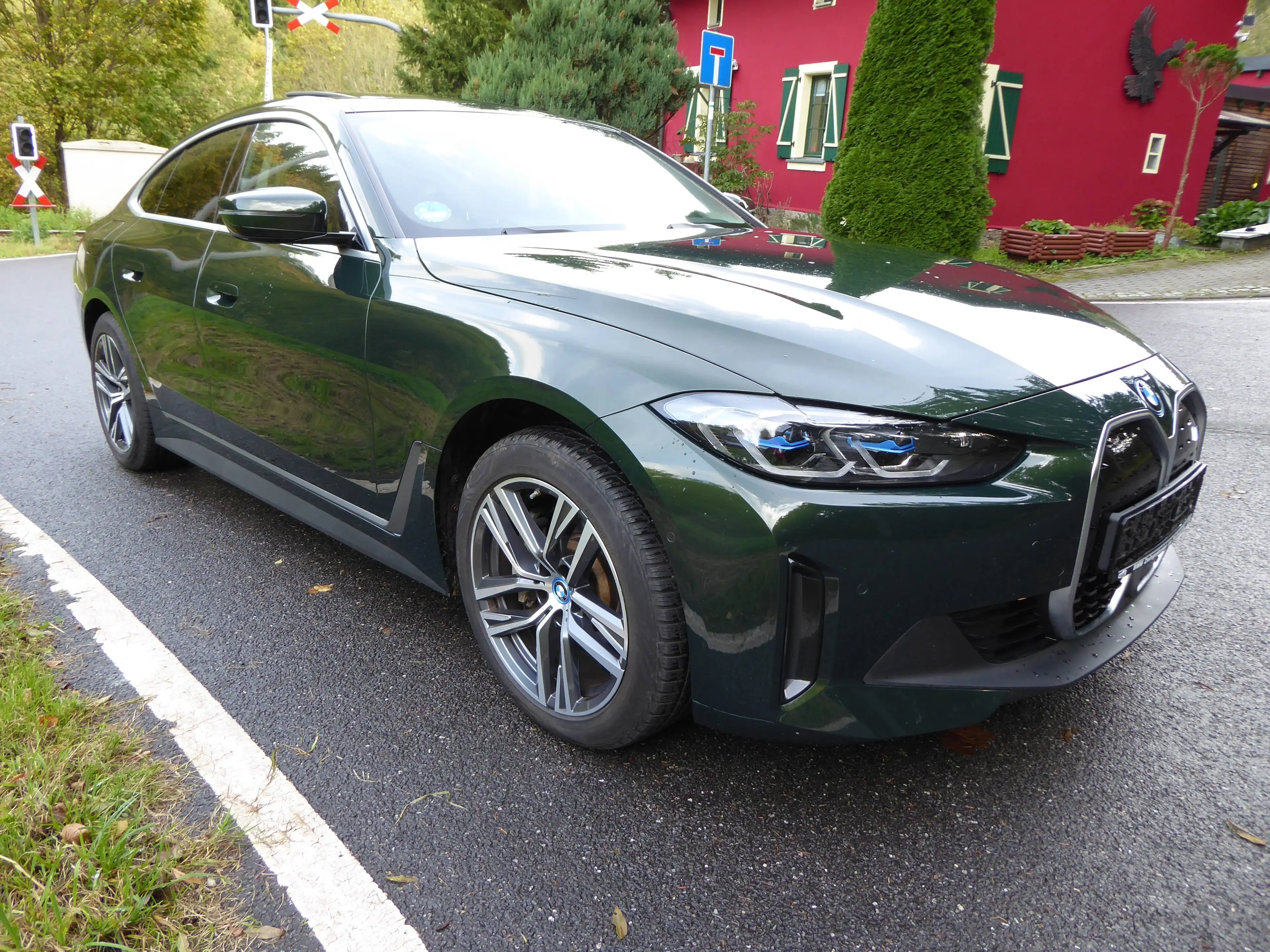 BMW i4 40 eDrive,Laser,Schiebedach,Memory — photo 8