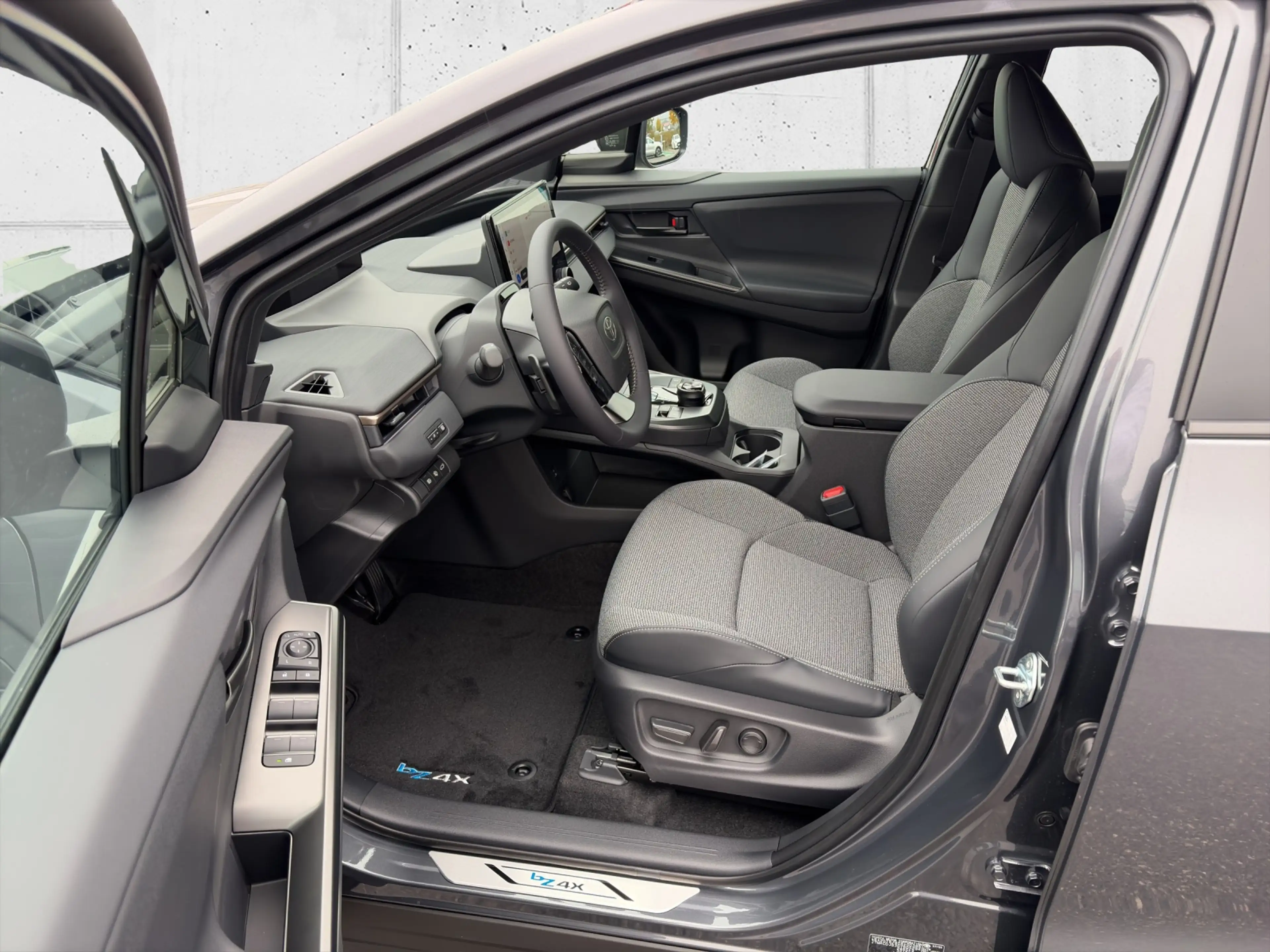Toyota bZ4X Touring 2WD Teamplayer 75kWh - 591km Elektrik 5t. — photo 6