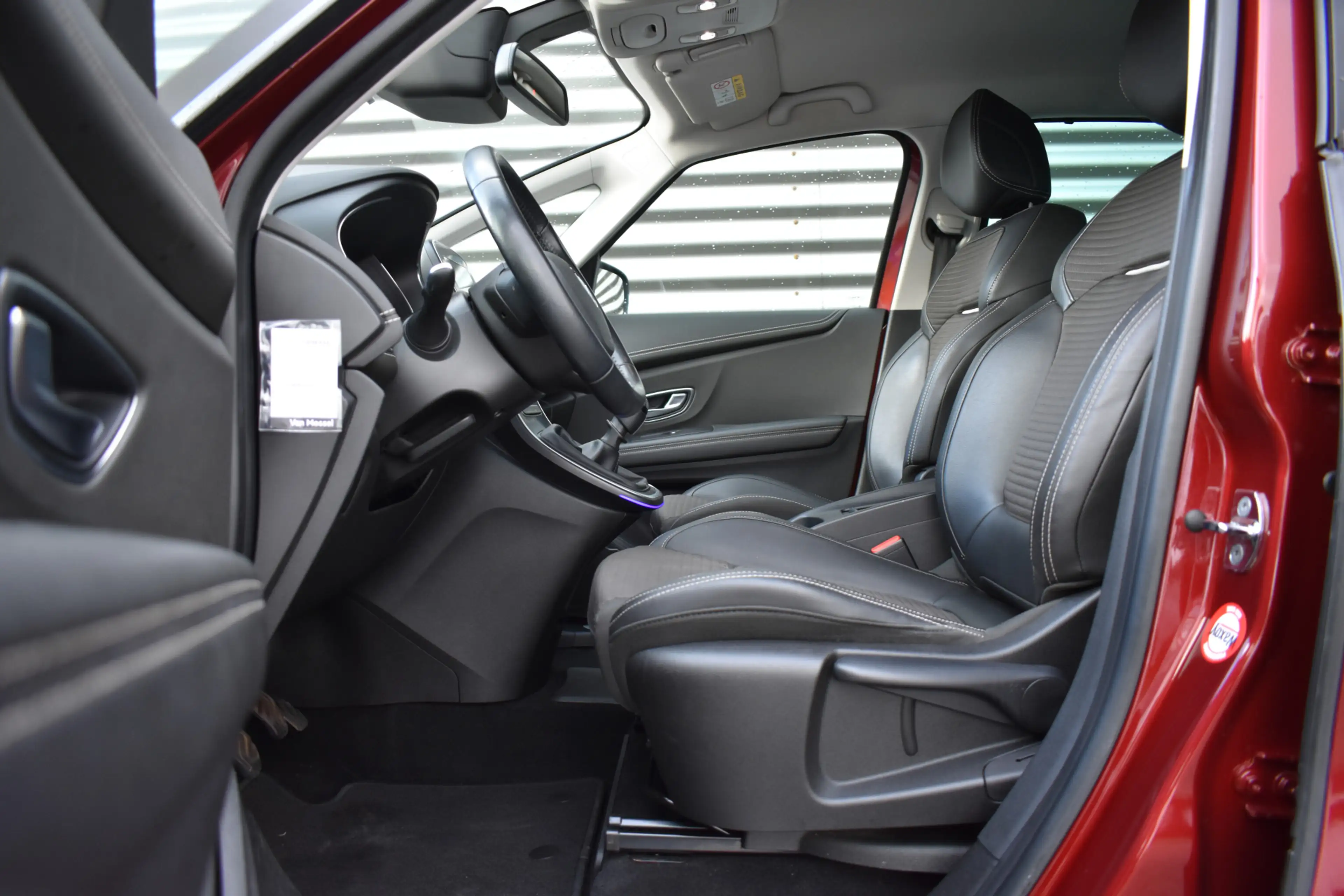 Renault Scenic 1.2 TCe Intens LED | Camera | Elek. Trekhaak | Key — photo 5