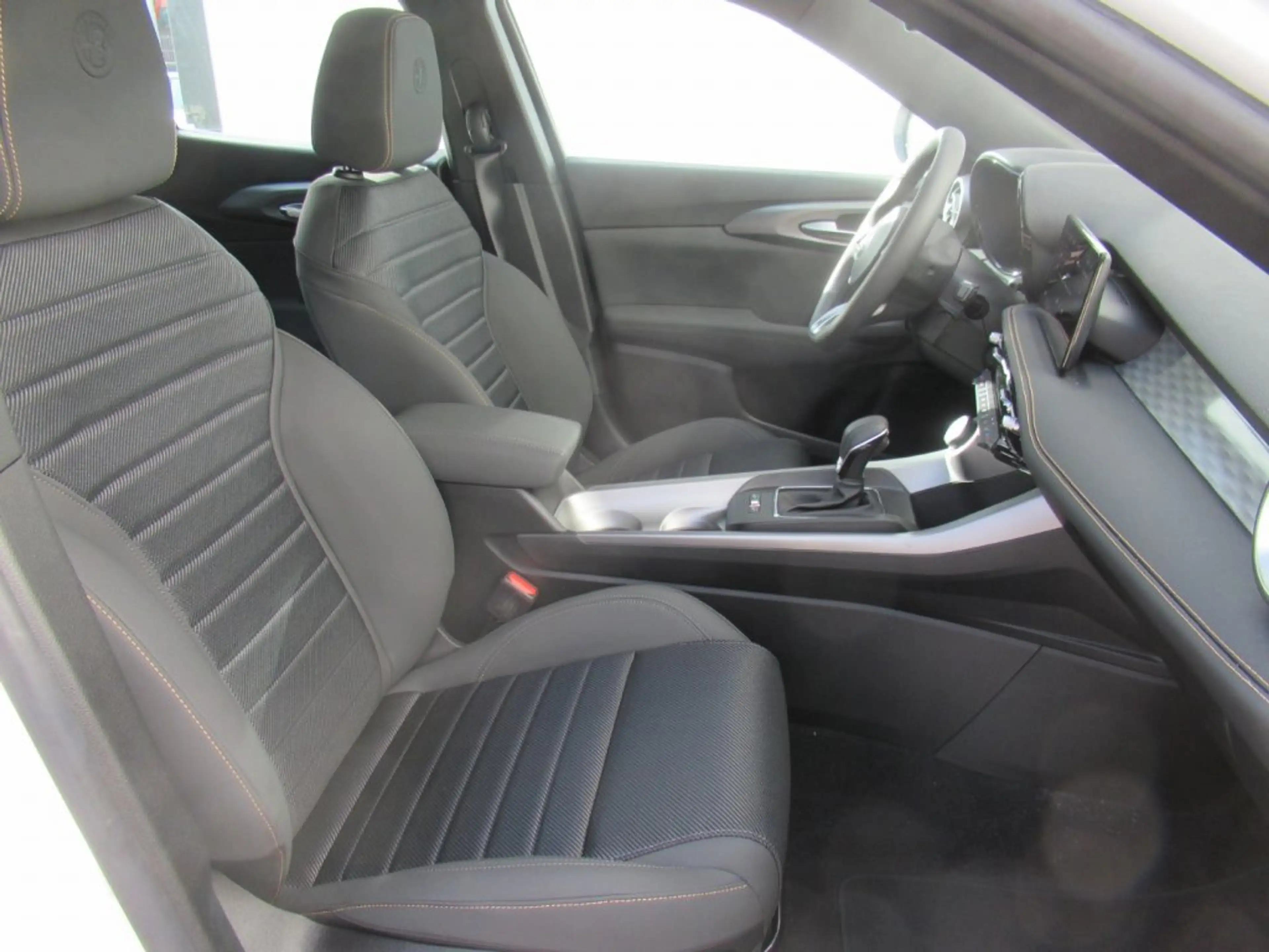 Alfa Romeo Tonale TI MULTIJET 130 DCT *AKTION* — photo 12
