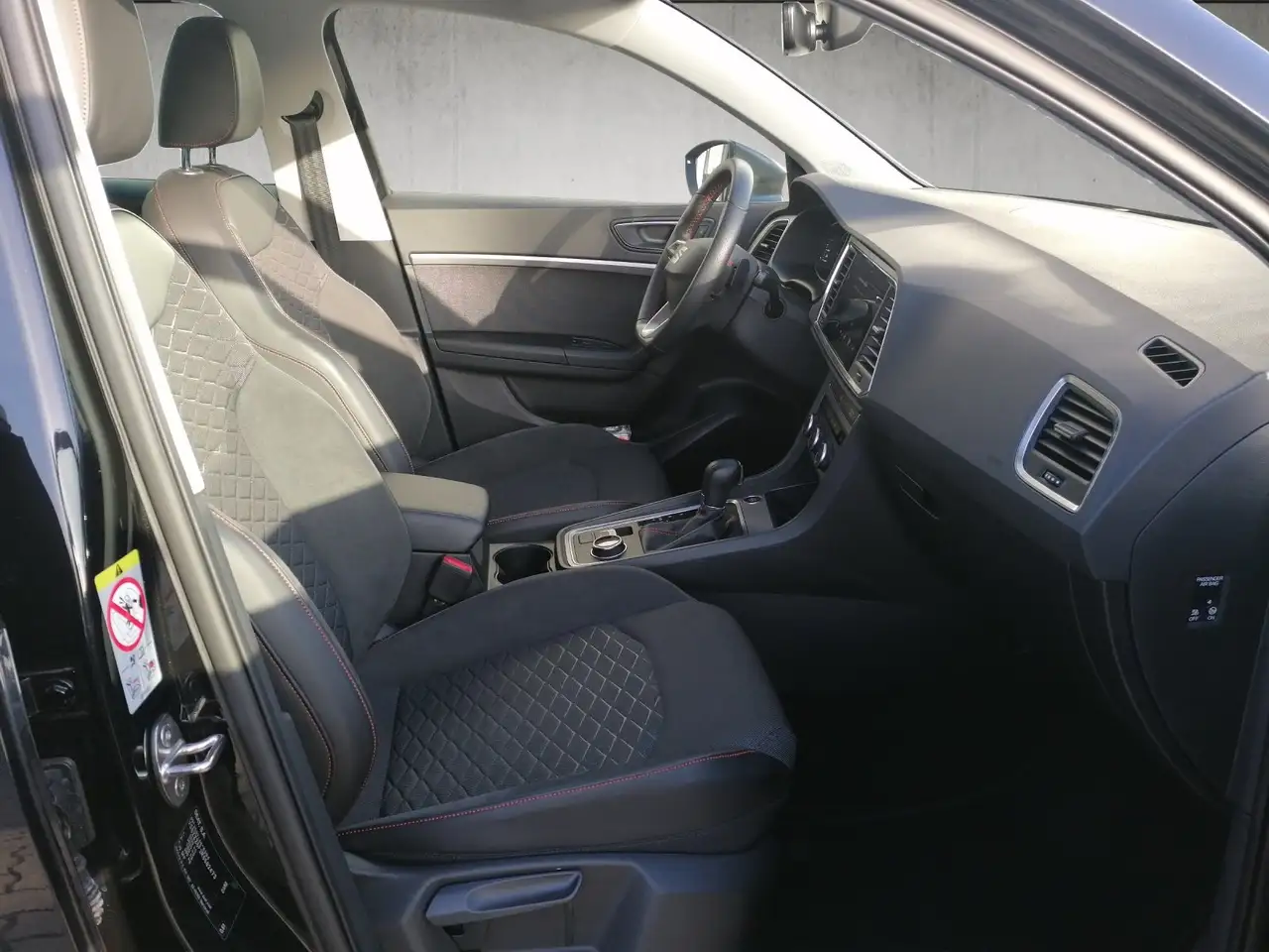 SEAT Ateca 2.0 TDI FR DSG GJR FULL NAVI elHK KESSY 9