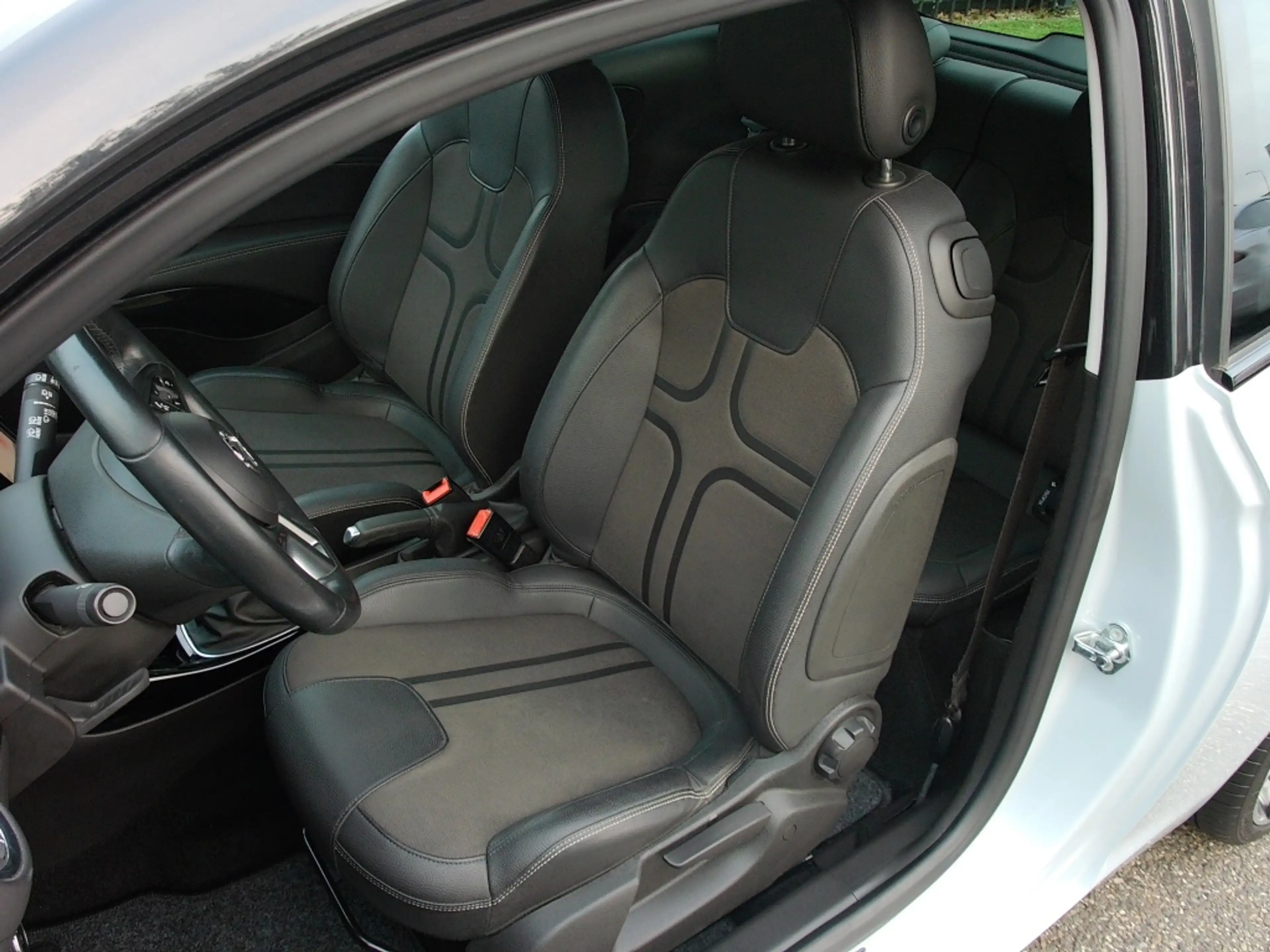 Opel Adam 1.0 Turbo Start/Stop 115PK ADAM Jam Airco 18LM Spo — photo 33