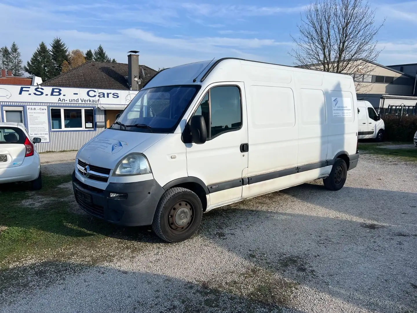 Opel Movano Kasten/Kombi L3H2 HKa 3,5t Weiß - 1