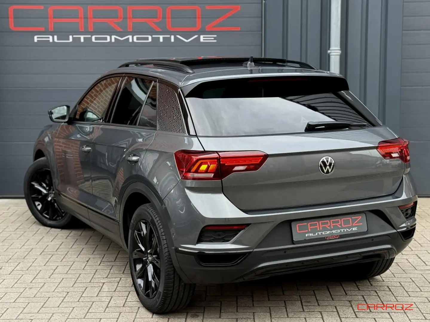Volkswagen T-Roc 1.5 TSI Sport Business R Pano ACC Camera CarPlay A Gris - 2