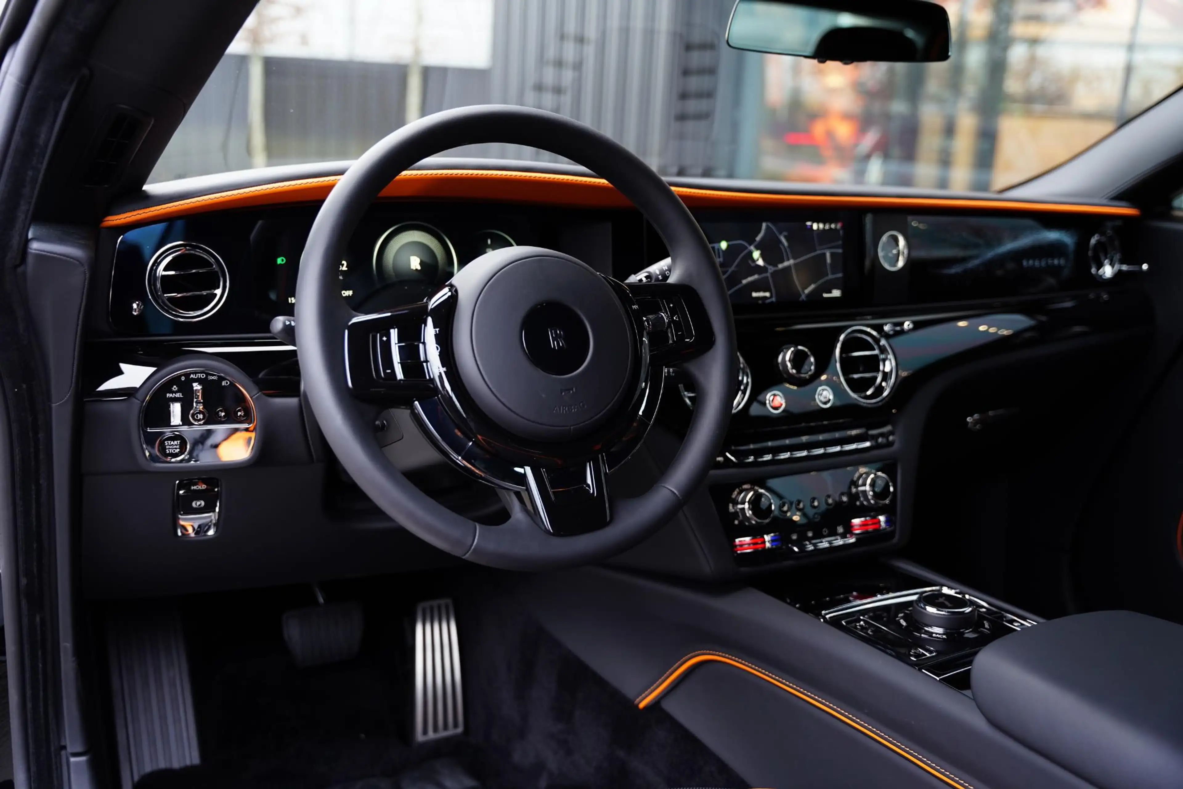 Rolls-Royce Spectre AWD — photo 5