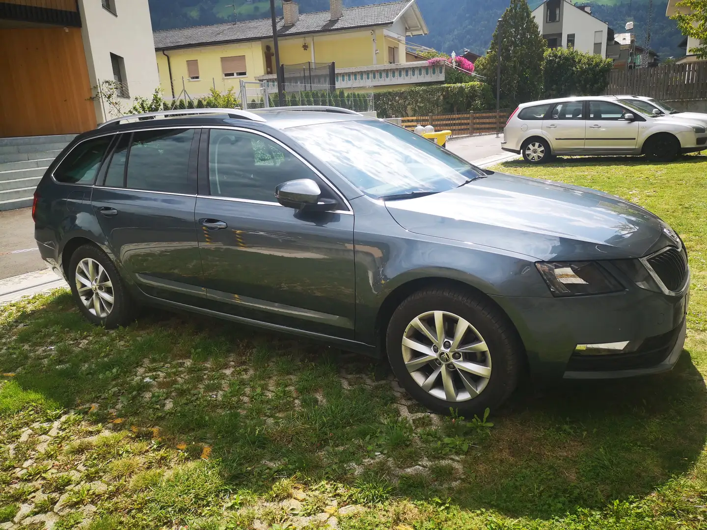 Skoda Octavia Ambition Grigio - 1