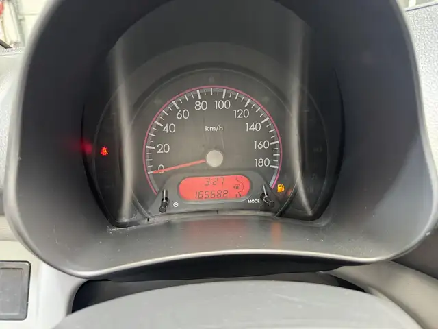 Nissan Pixo view 13