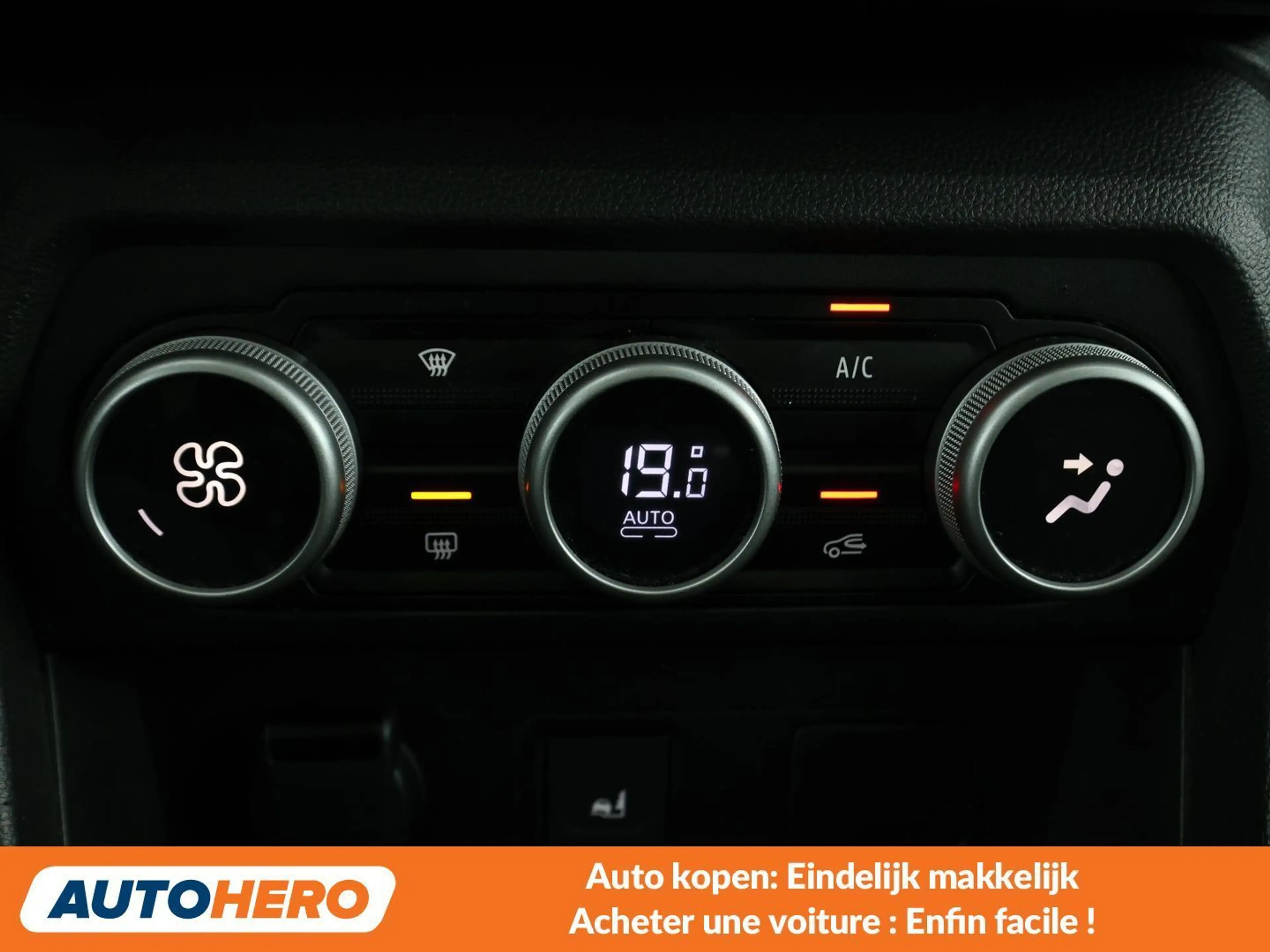 Dacia Jogger 1.0 TCe Extreme — photo 12