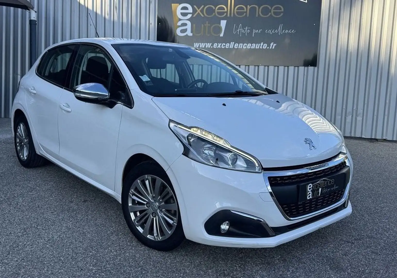 Peugeot 208 1.2 110CH ALLURE S&S 5P Blanc - 1