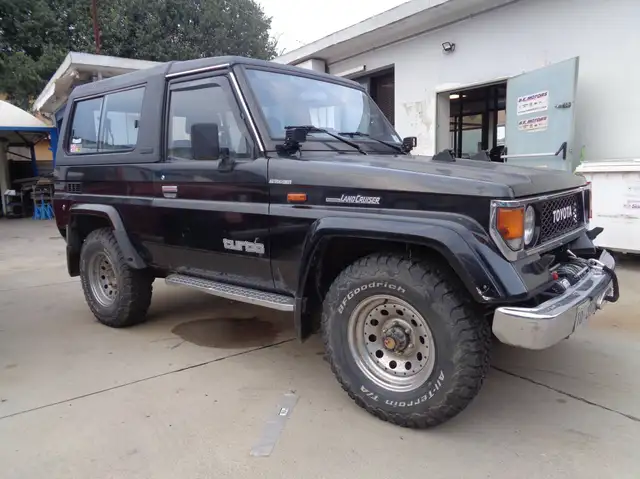 Toyota Land Cruiser LJ 73 VX