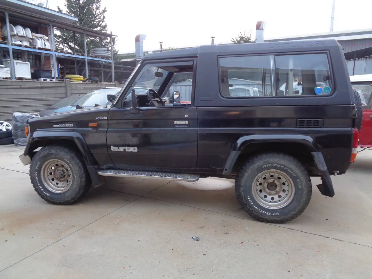 Toyota Land Cruiser LJ 73 VX, foto 2