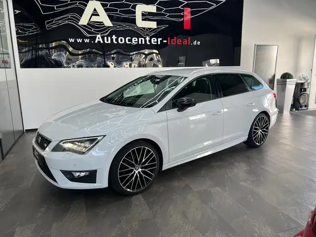 Seat Leon view 2