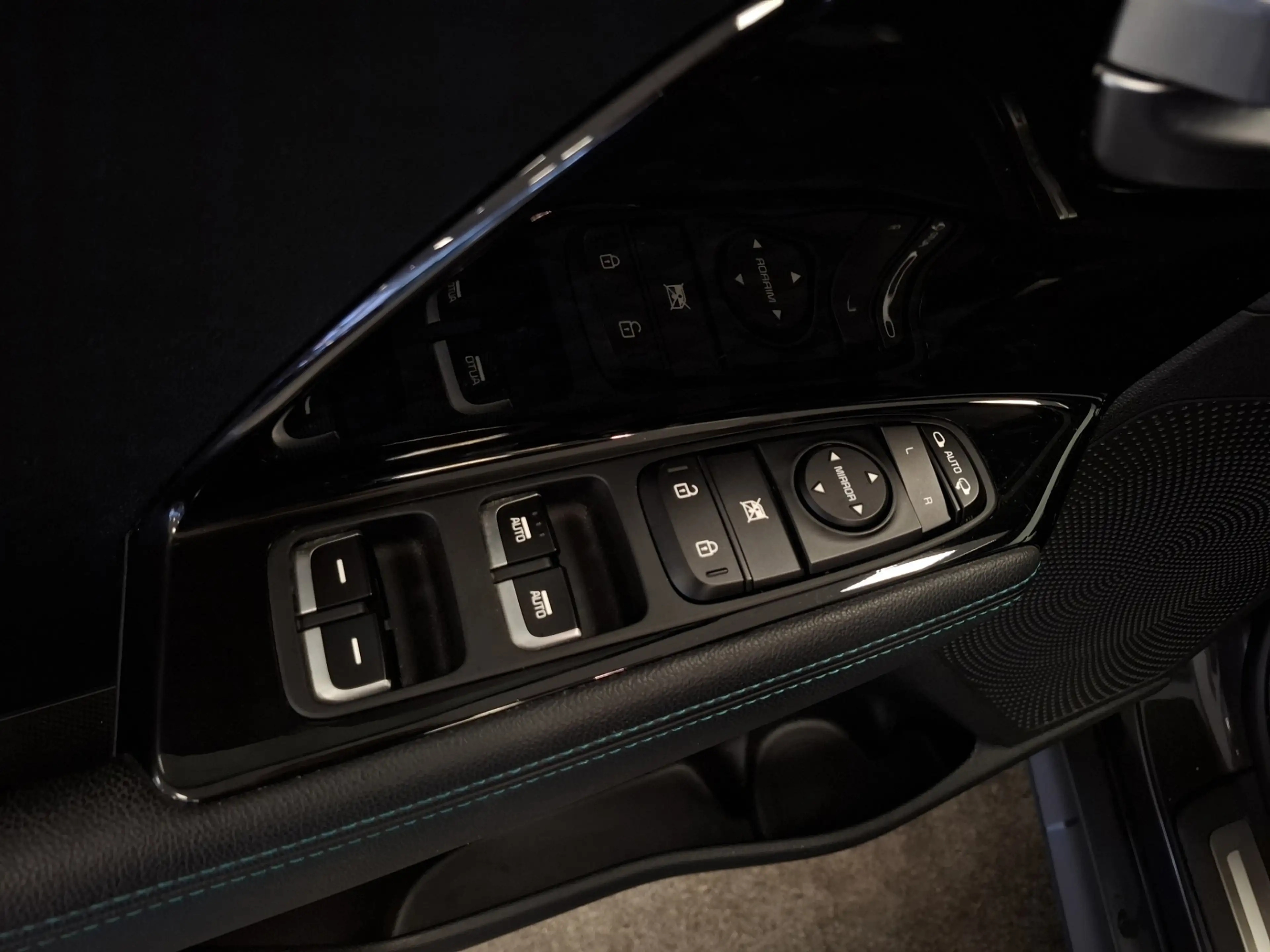 Kia e-Niro ExecutiveLine 64 kWh SOH92,4% JBL Schuif/kanteldak — photo 10