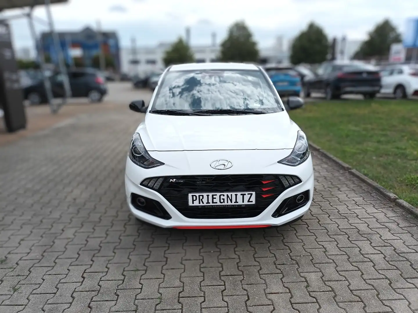 Hyundai i10 1.0 Benzin Turbo  N Line Blanc - 2