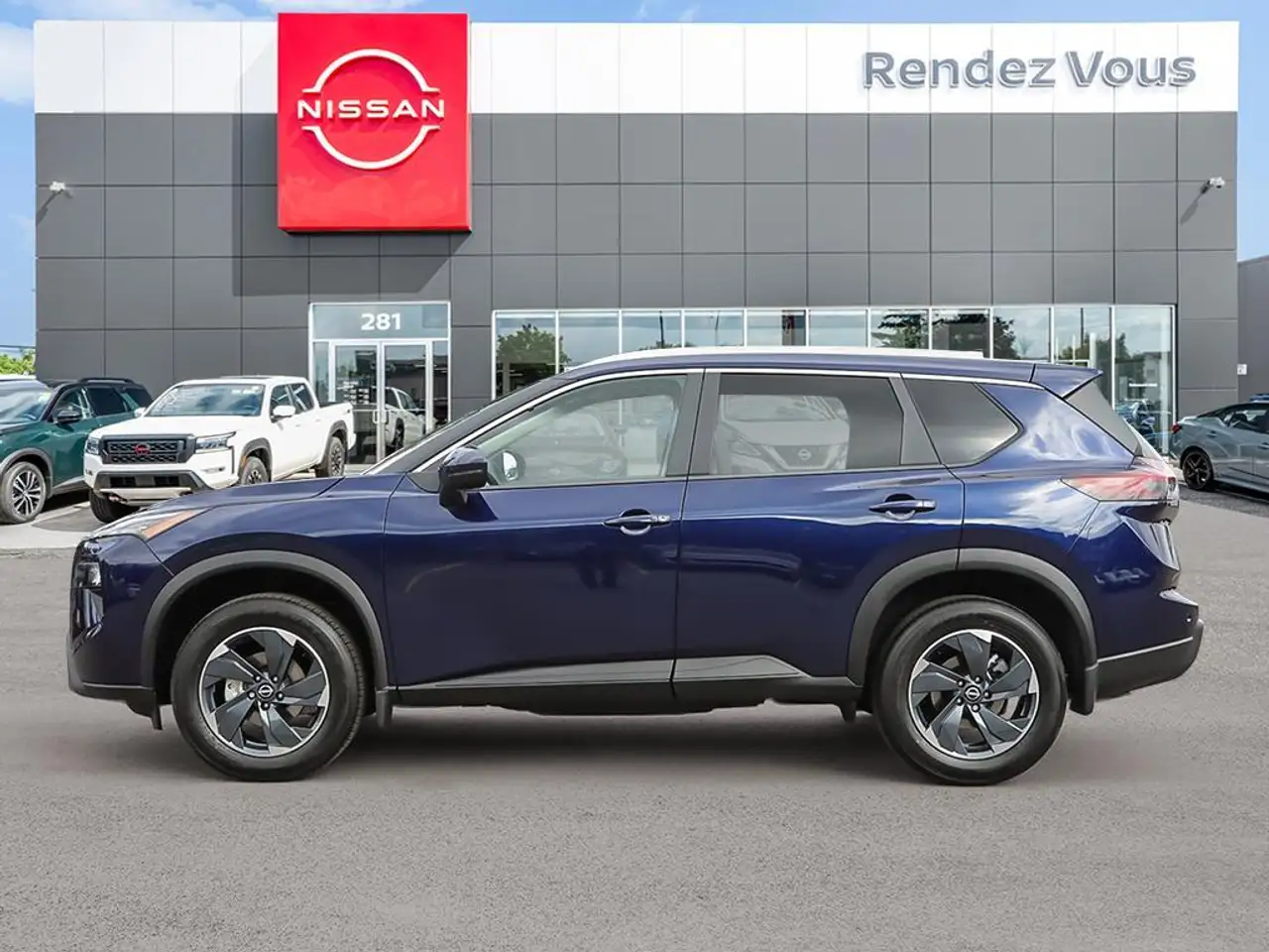 Nissan Rogue снимка Nissan Rogue