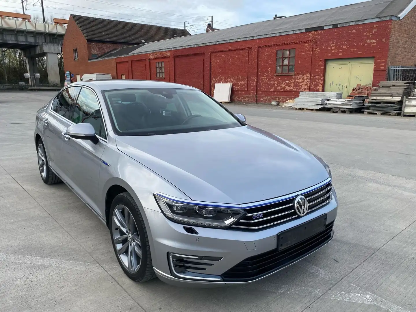 Volkswagen Passat GTE 1.4 TSI PHEV Business DSG Argent - 2