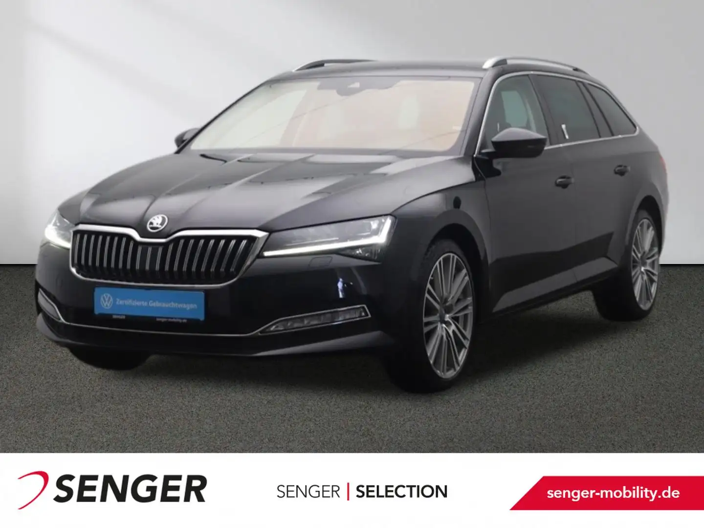 Skoda Superb Combi Style 2.0 TDI CarPlay Matrix AHK Zwart - 1