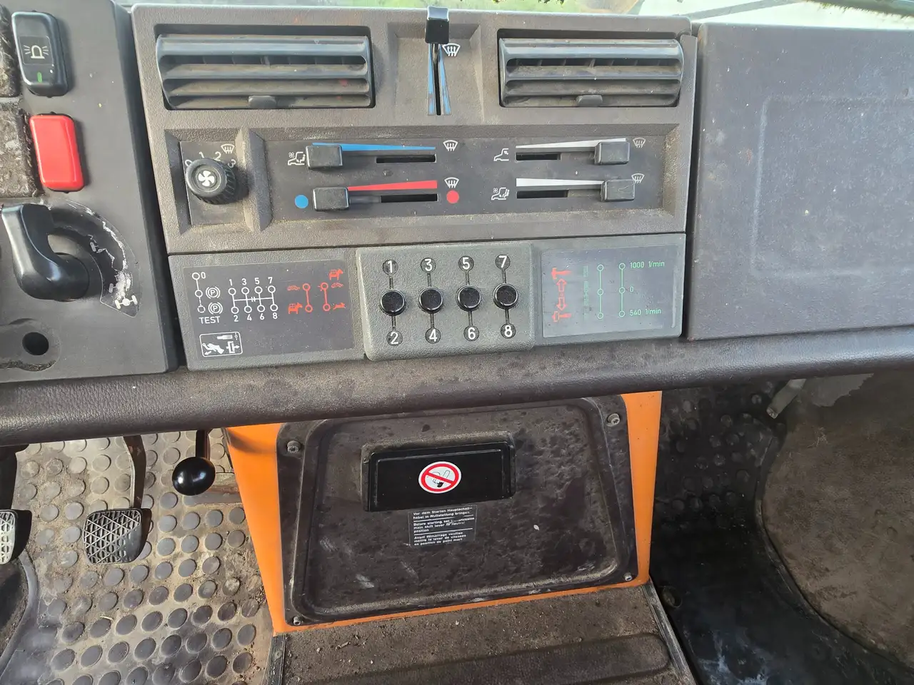 Unimog 427, foto 10