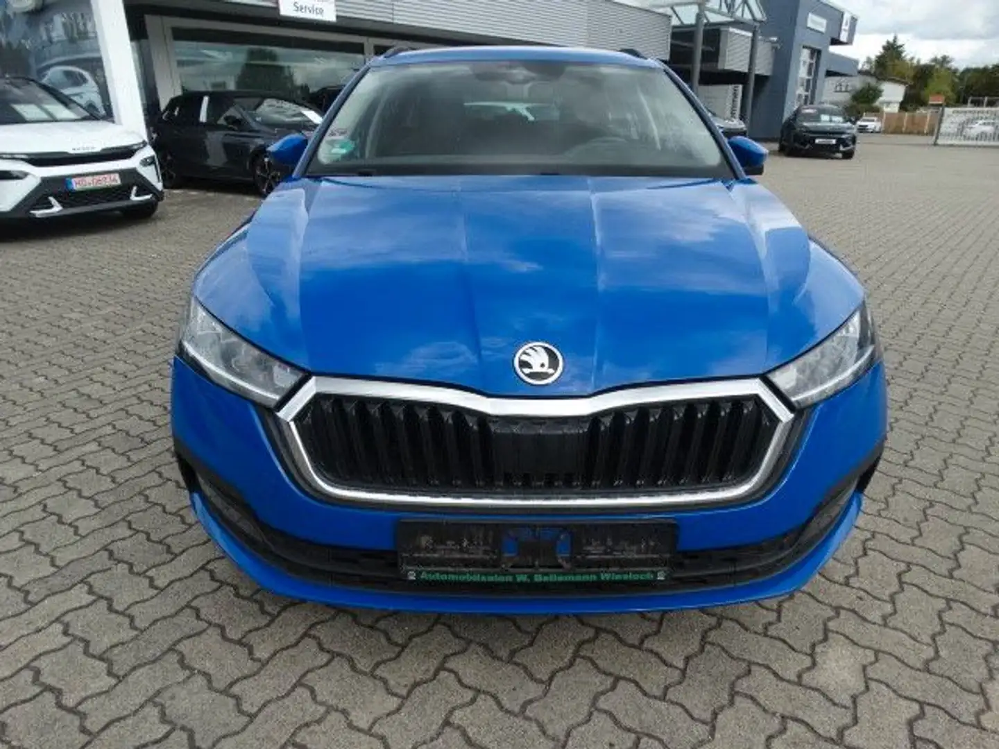 Skoda Octavia Combi Tour 1.0 TSI Blau - 2