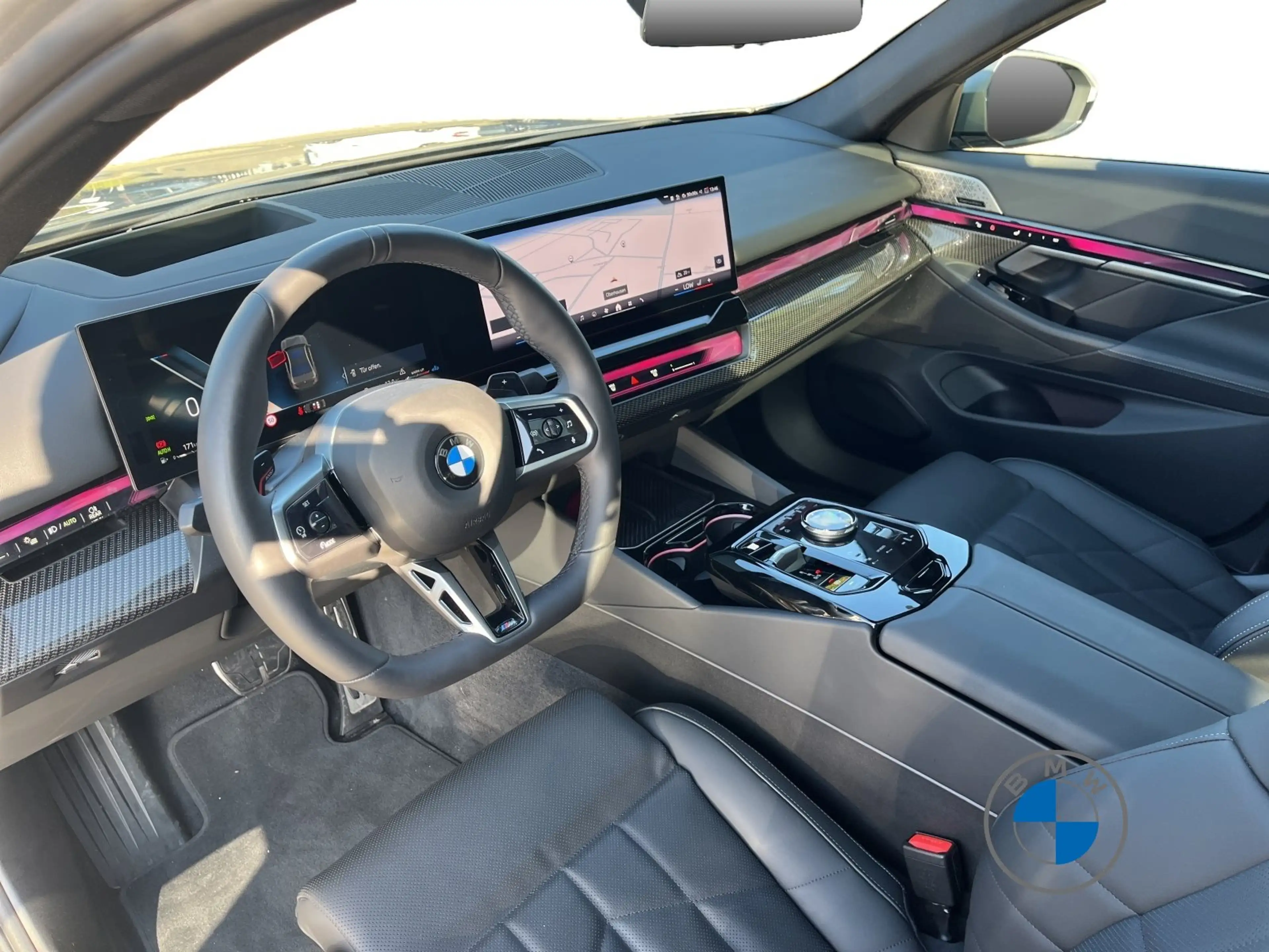 BMW 540 d xDrive M Sport 21" DA Prof. Pano Sthzg. AHK — photo 9