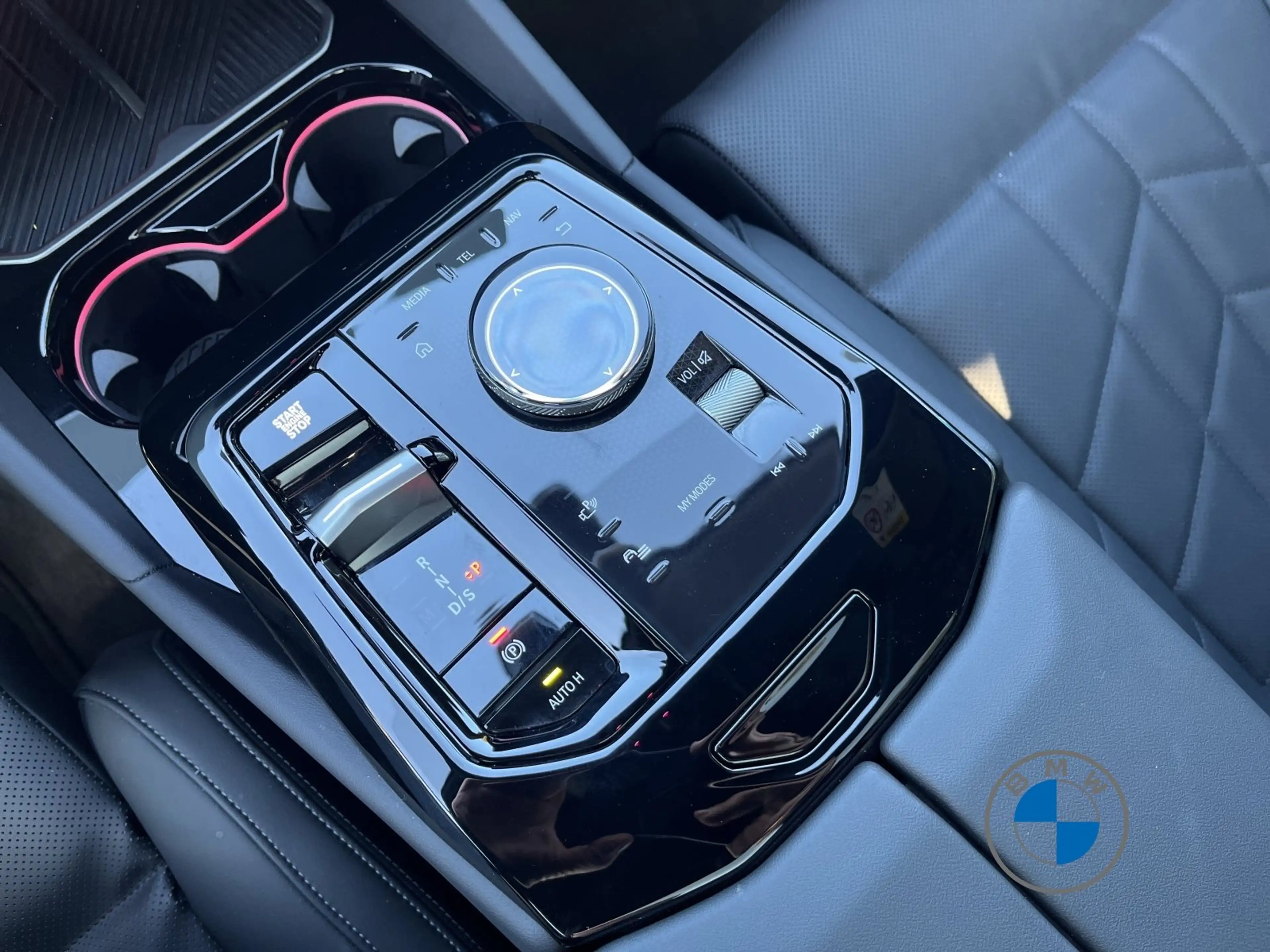 BMW 540 d xDrive M Sport 21" DA Prof. Pano Sthzg. AHK — photo 14