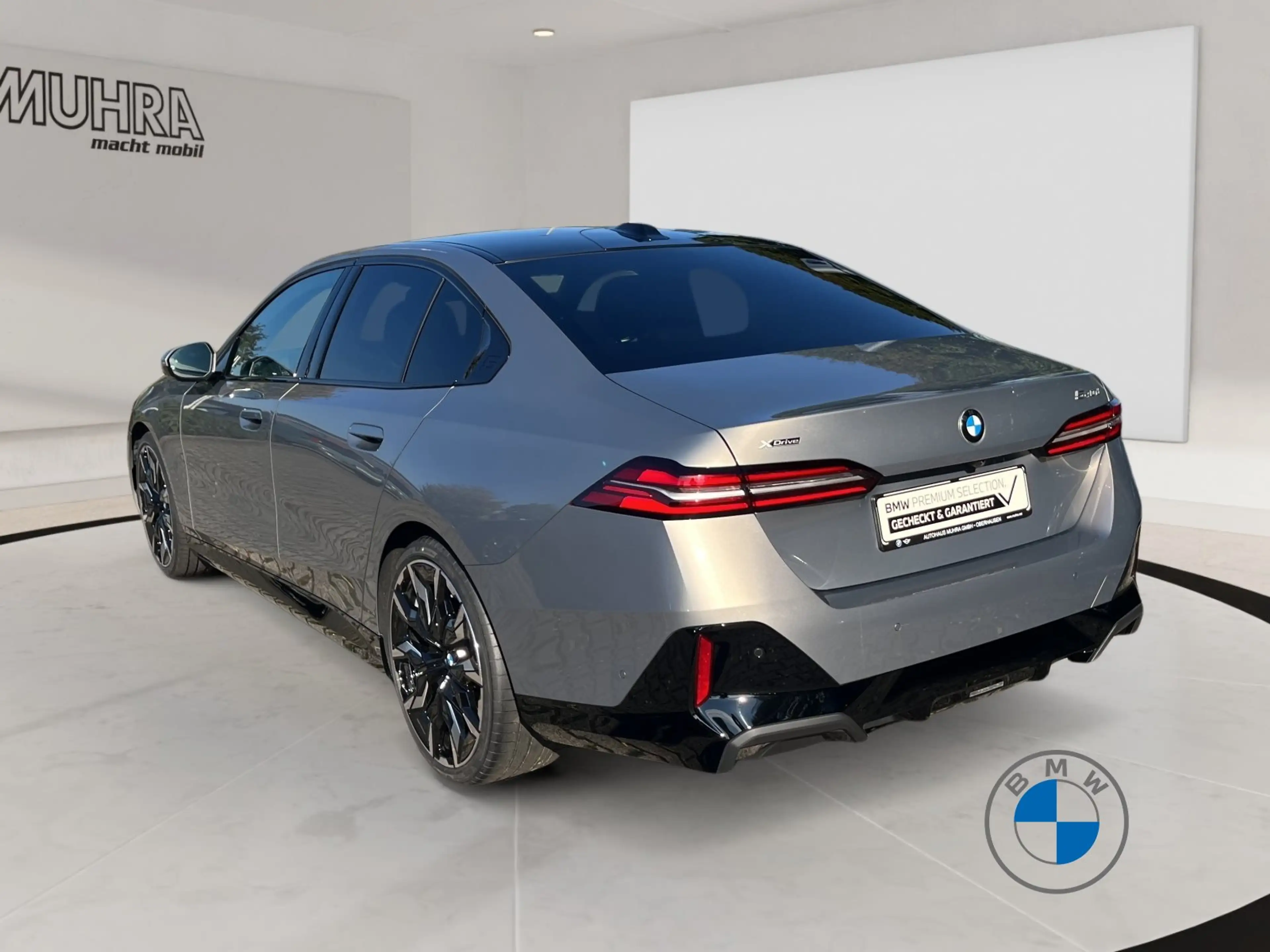 BMW 540 d xDrive M Sport 21" DA Prof. Pano Sthzg. AHK — photo 4