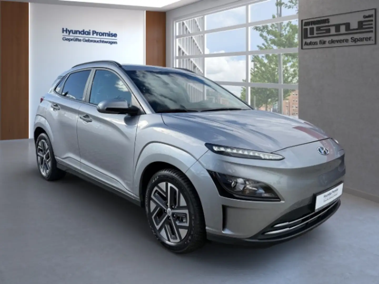 Hyundai KONA Edition 30+ Elektro 2WD +NAVI+KLIMA+RFK+PDC+UVM+ Silber - 2