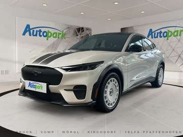 GT Crossover GT AWD