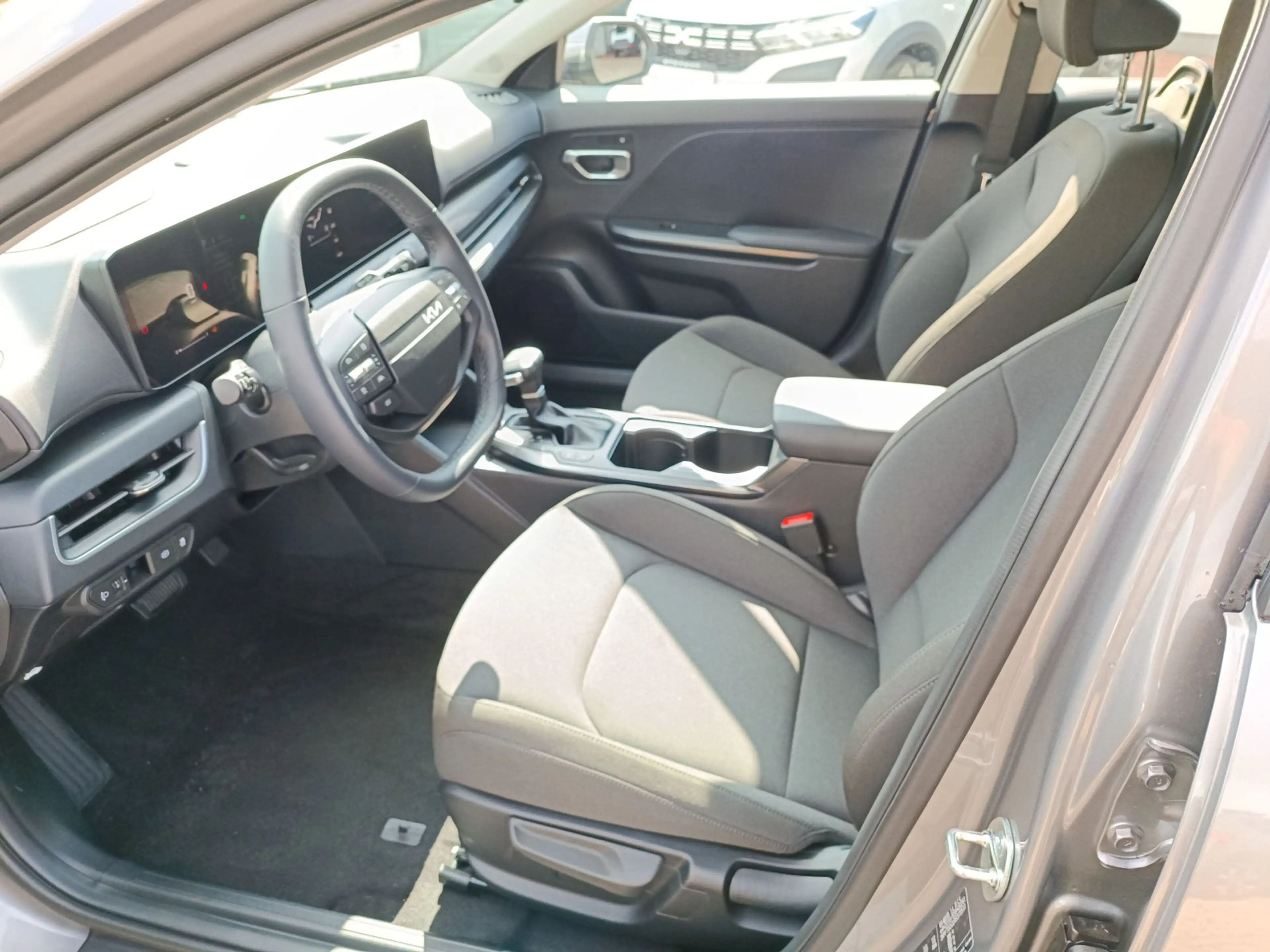 Kia K4 1.6 7DCT 150PS Spin/Vision SHZ+LKHZ+LED — photo 5
