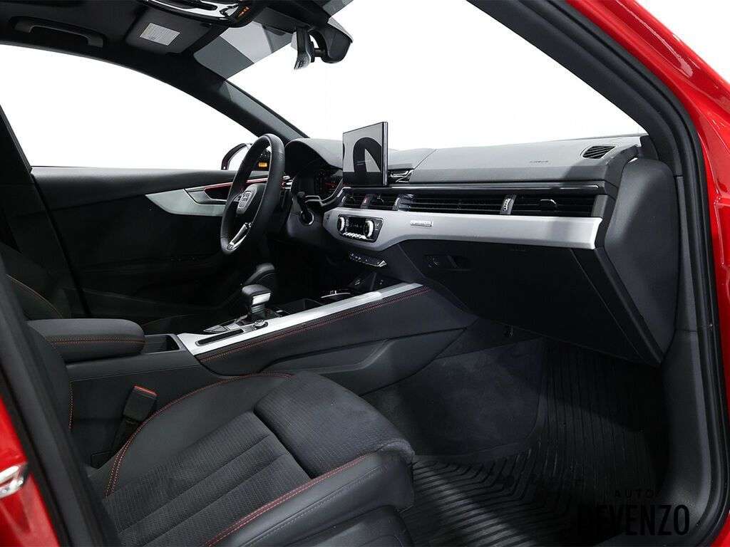 2025 Audi A4 Progressiv 45 TFSI quattro thumb 7