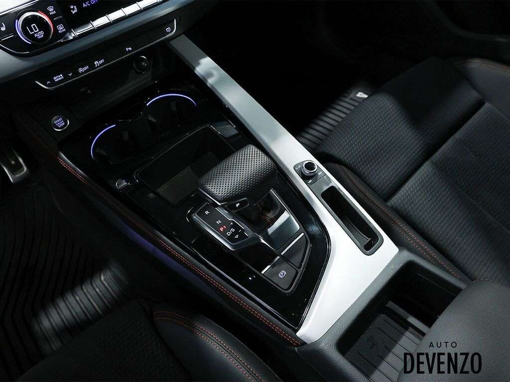 2025 Audi A4 Progressiv 45 TFSI quattro thumb 21
