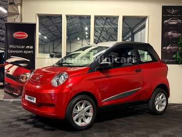 XXL 2019 RED Mopedauto Microcar 45 KM