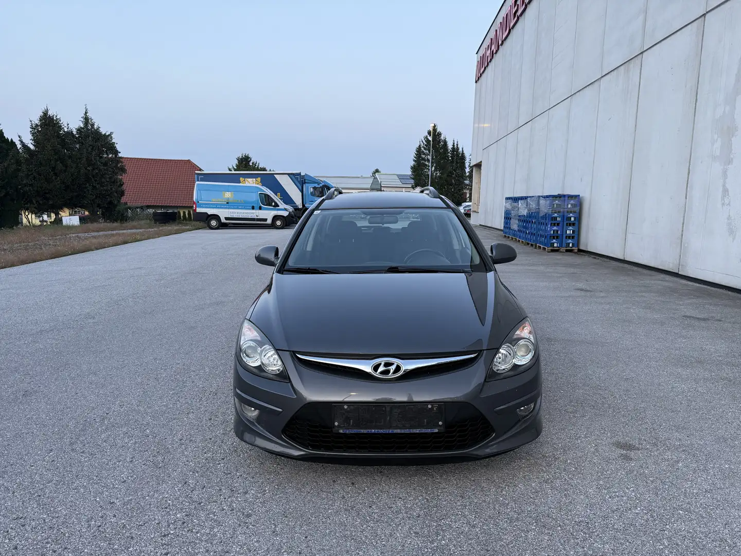 Hyundai i30 CW 1,6 CRDi Life DPF - 1